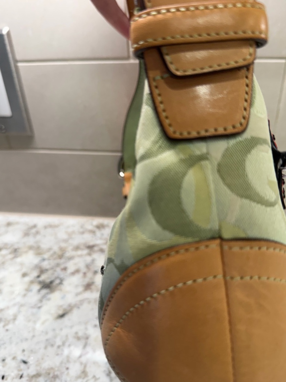 Vintage Coach Light Green Signature Hobo with Tan Trim and Ladybug Accents - Picture 11 of 16